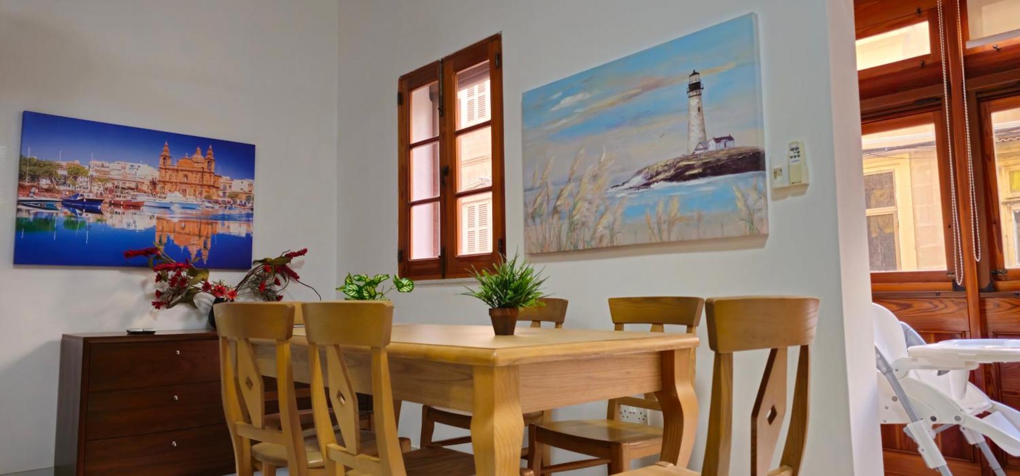 3 Floors On Promenade 4 Bedrooms 3 Bathrooms V1 Sliema