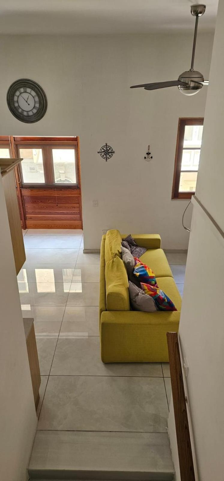 3 Floors On Promenade 4 Bedrooms 3 Bathrooms V1 *